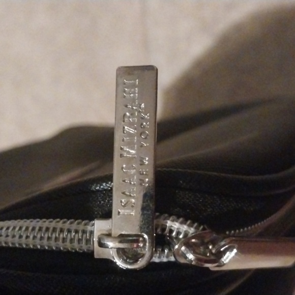 Isaac Mizrahi New York Black Cosmetic Train Case - Picture 6 of 8